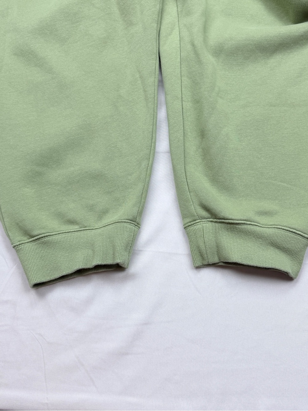 Nike Sage Green Women's Jogger Sweatpants - Picture 5 of 10